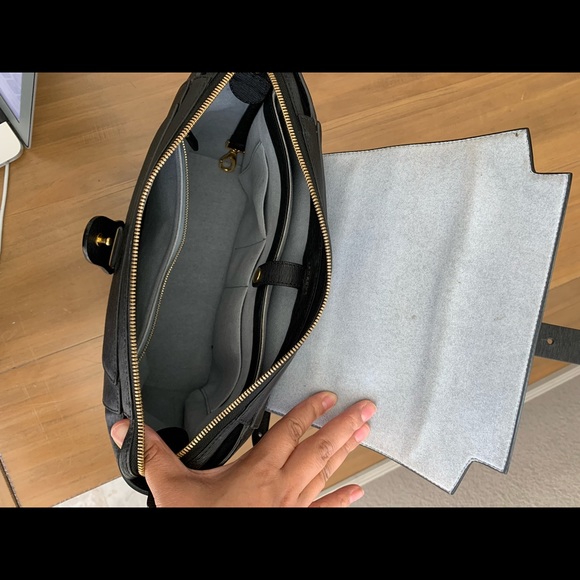 Senreve midi maestra convertible bag. Gently used. In very good condition.